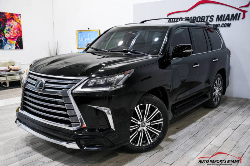 2021 Lexus LX 570 Three-Row