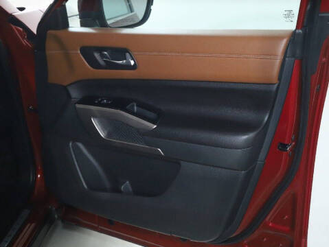 2024 Nissan Pathfinder Platinum