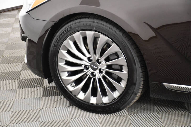 2019 Genesis G90