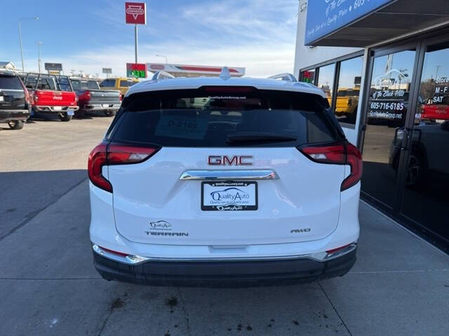 2020 GMC Terrain SLT