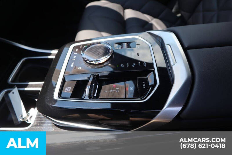 2025 BMW 7 Series 740i