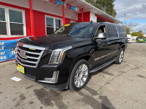 2016 Cadillac Escalade ESV Luxury Collection
