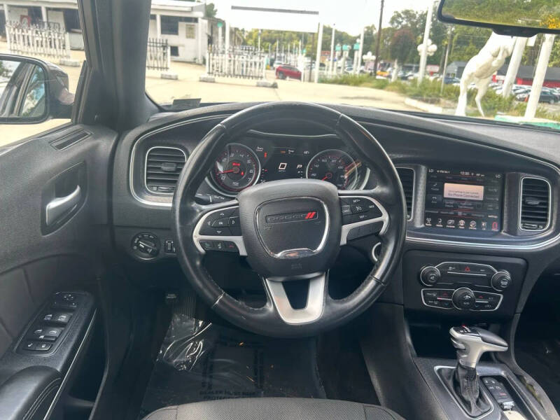 2016 Dodge Charger SXT