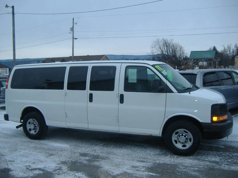 2011 Chevrolet Express LS 3500