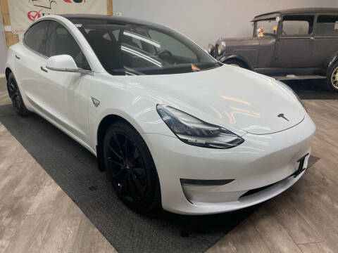 2020 Tesla Model 3 Long Range