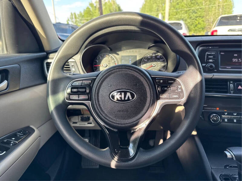 2016 Kia Optima LX