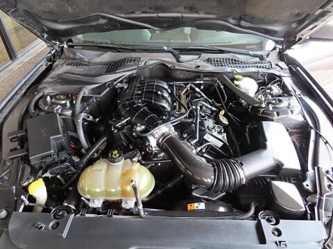 2016 Ford Mustang V6