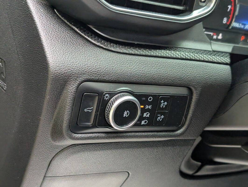 2024 Ford Explorer ST-Line