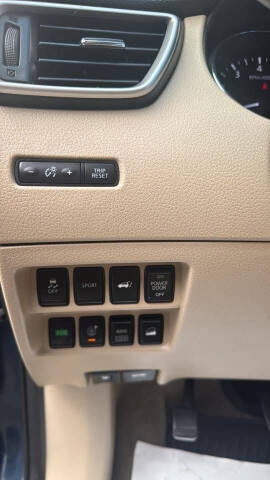 2015 Nissan Rogue SL