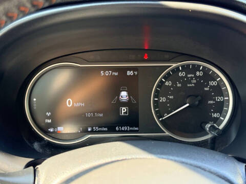 2019 Nissan Kicks SR