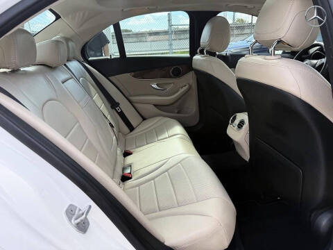 2016 Mercedes-Benz C-Class