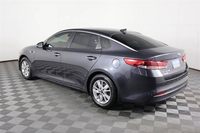 2017 Kia Optima LX
