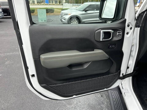 2024 Jeep Gladiator Mojave