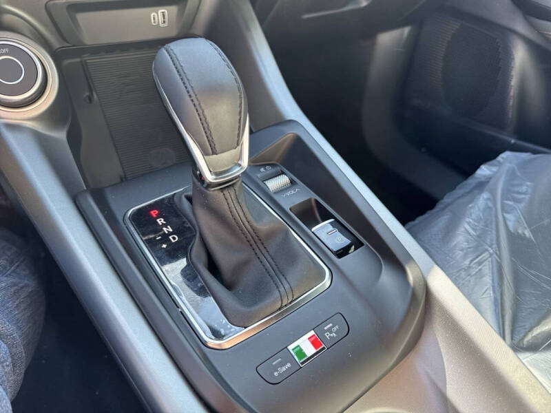 2025 Alfa Romeo Tonale Hybrid