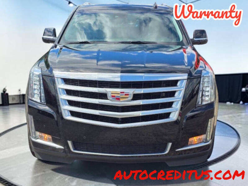 2017 Cadillac Escalade Luxury