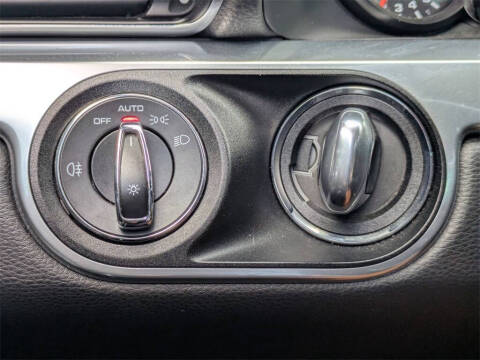 2019 Porsche 911 Carrera