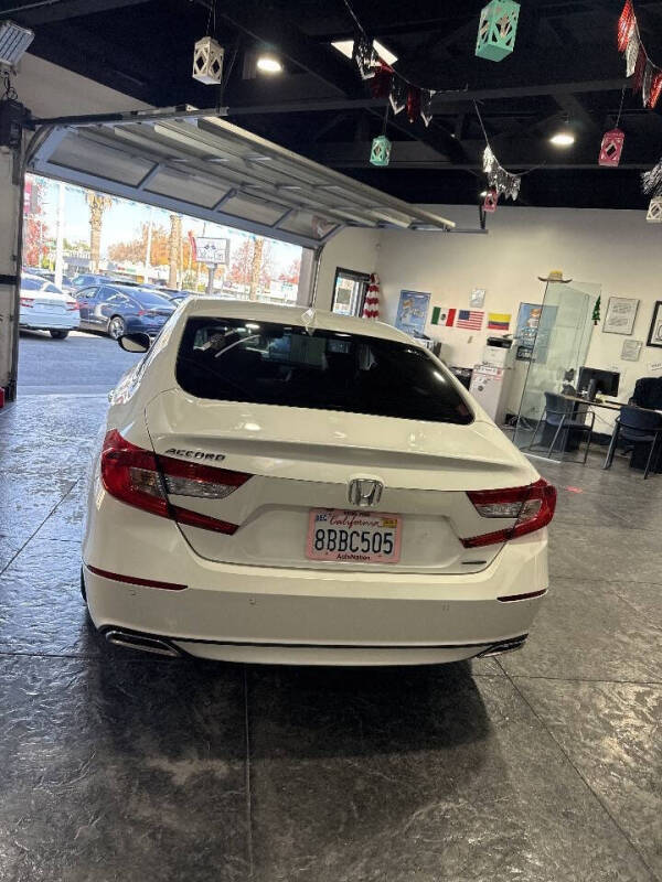 2018 Honda Accord Touring