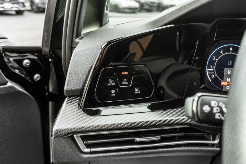 2024 Volkswagen Golf R 4Motion