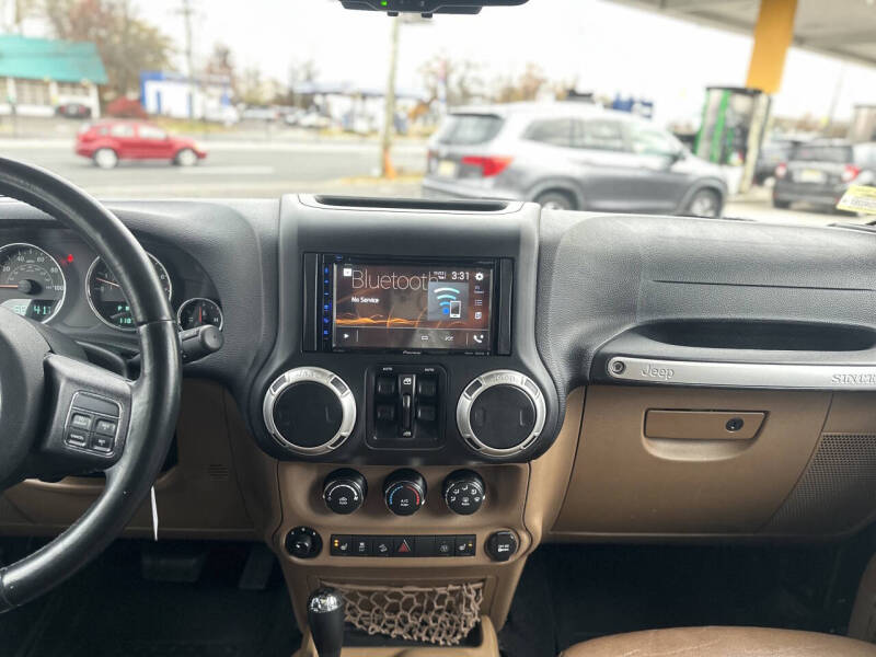 2016 Jeep Wrangler Unlimited Sahara