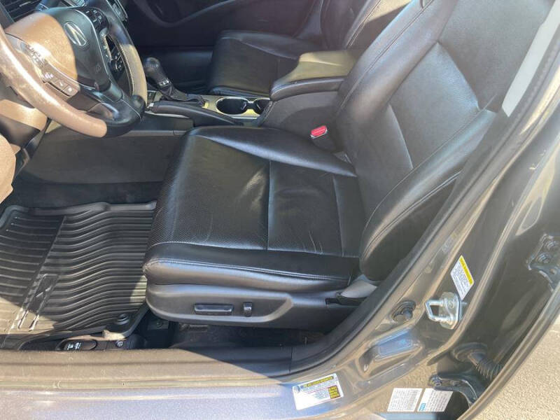 2013 Acura ILX 1.5L Hybrid w/Tech