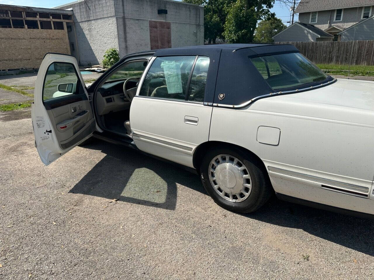 1997 Cadillac DeVille for sale at SRL SAHER in Lorain, OH