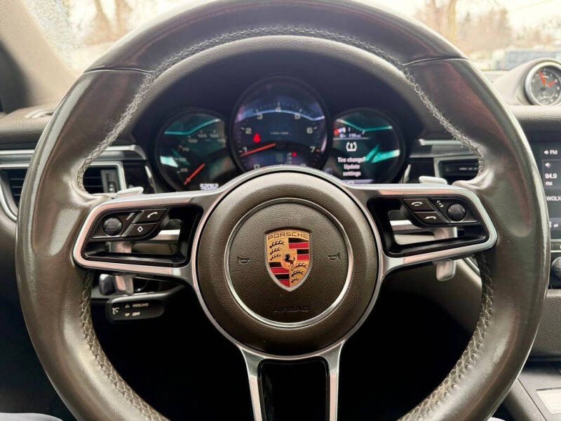 2018 Porsche Macan