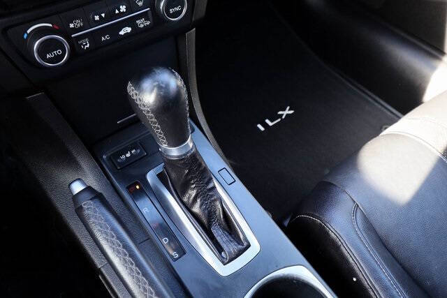 2019 Acura ILX w/Tech w/A-SPEC