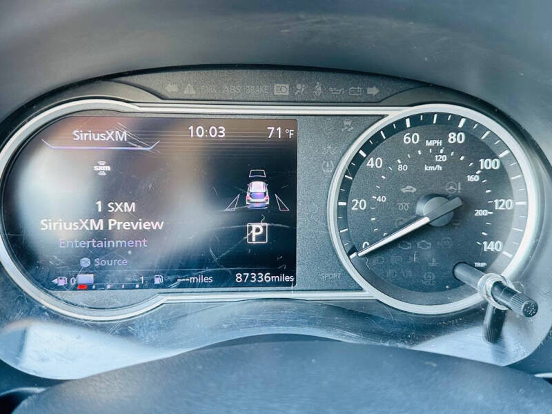 2018 Nissan Kicks SR