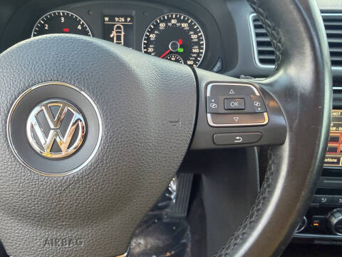 2014 Volkswagen Passat 2.0L TDI SEL Premium