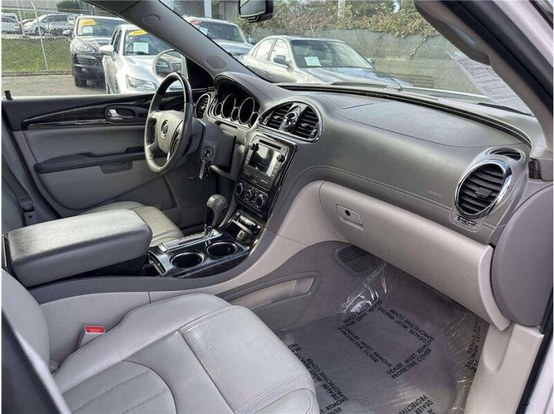 2016 Buick Enclave Leather