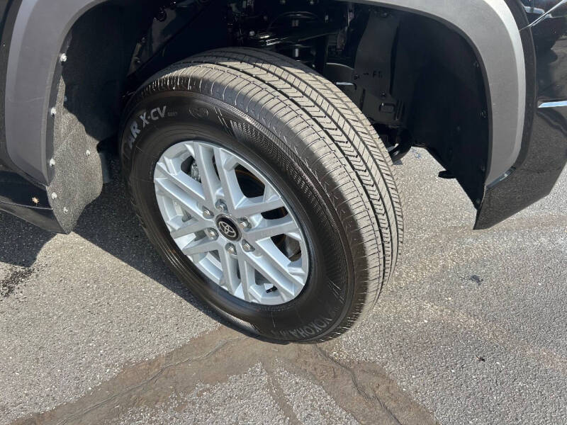 2025 Toyota Tundra SR5