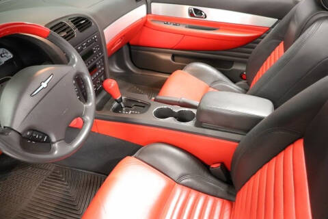 2002 Ford Thunderbird