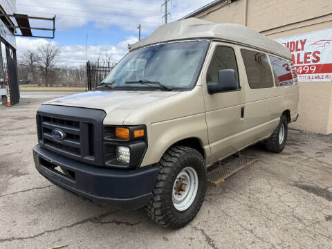 2009 Ford E-Series E-350 SD XLT