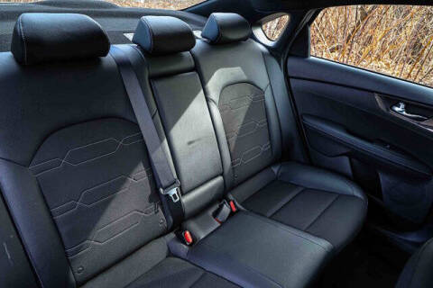 2022 Kia Forte GT Line