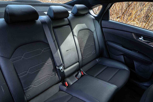 2022 Kia Forte GT Line