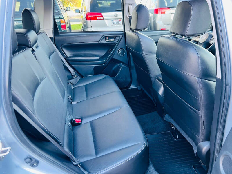 2015 Subaru Forester 2.0XT Touring