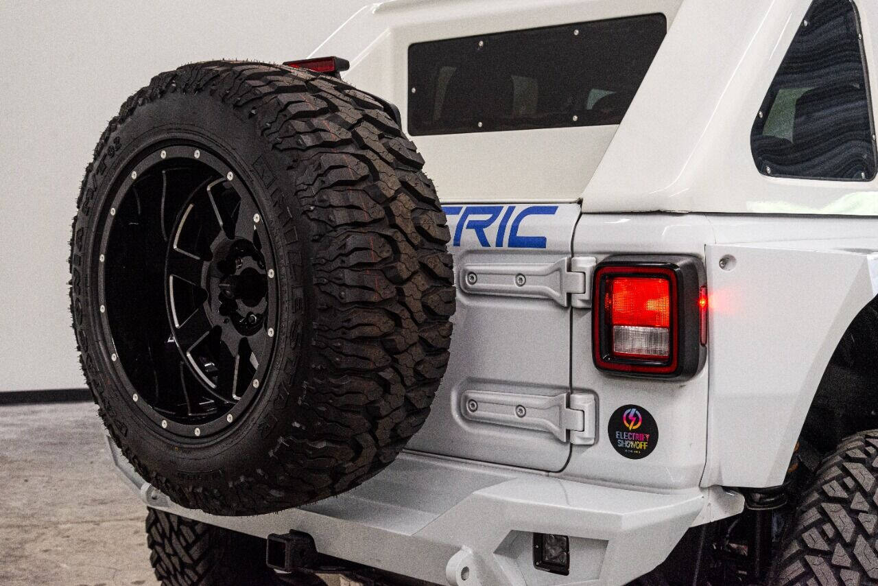 2018 JEEP Wrangler SUV / Crossover - $99,999