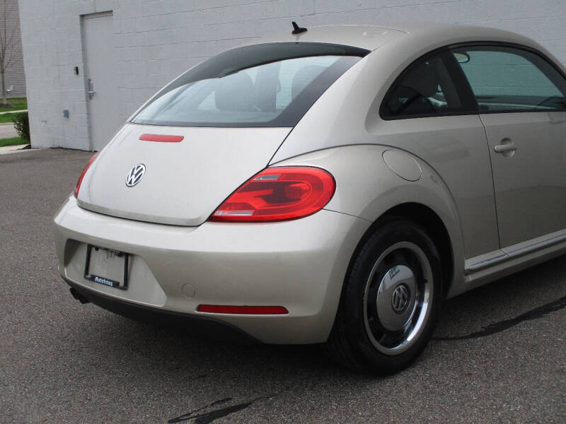 2012 Volkswagen Beetle 2.5L
