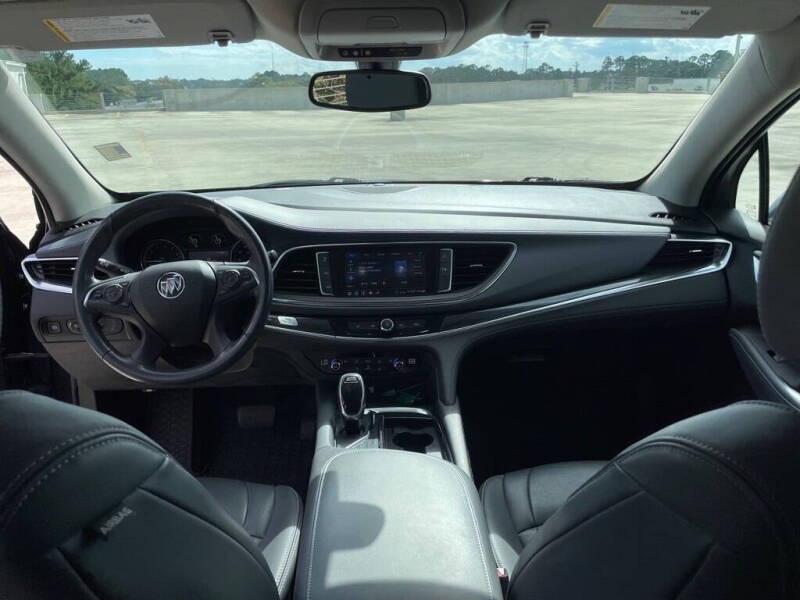 2021 Buick Enclave Essence