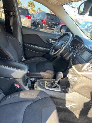 2016 Jeep Cherokee Latitude