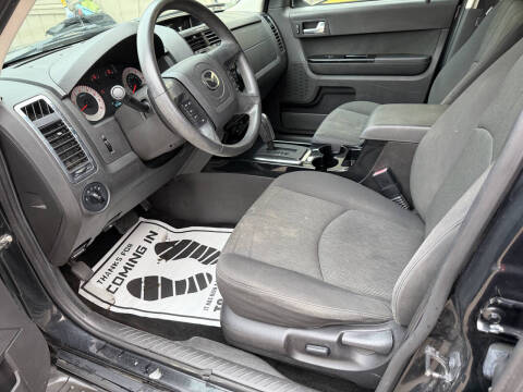 2011 Mazda Tribute i Touring