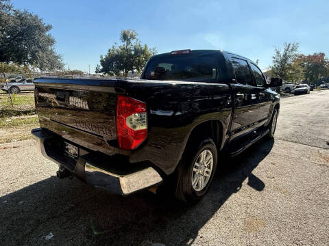 2016 Toyota Tundra SR5