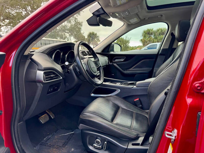 2019 Jaguar F-PACE 30t Prestige