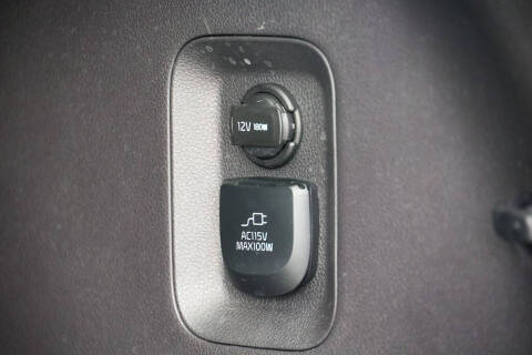 2024 Kia Carnival SX