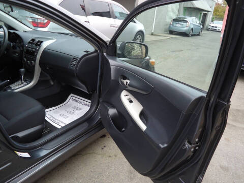 2011 Toyota Corolla S