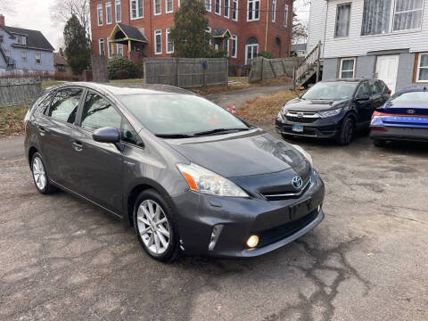 2012 Toyota Prius v Five