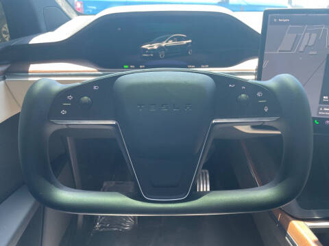 2023 Tesla Model X Standard Range