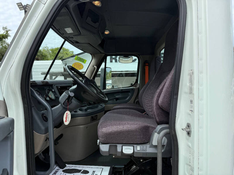 2019 Freightliner Cascadia