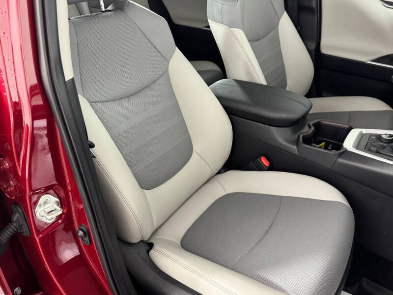 2023 Toyota RAV4 Hybrid Limited