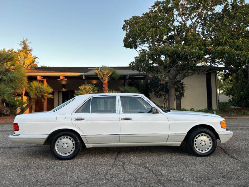 1989 Mercedes-Benz 300-Class 300 SE